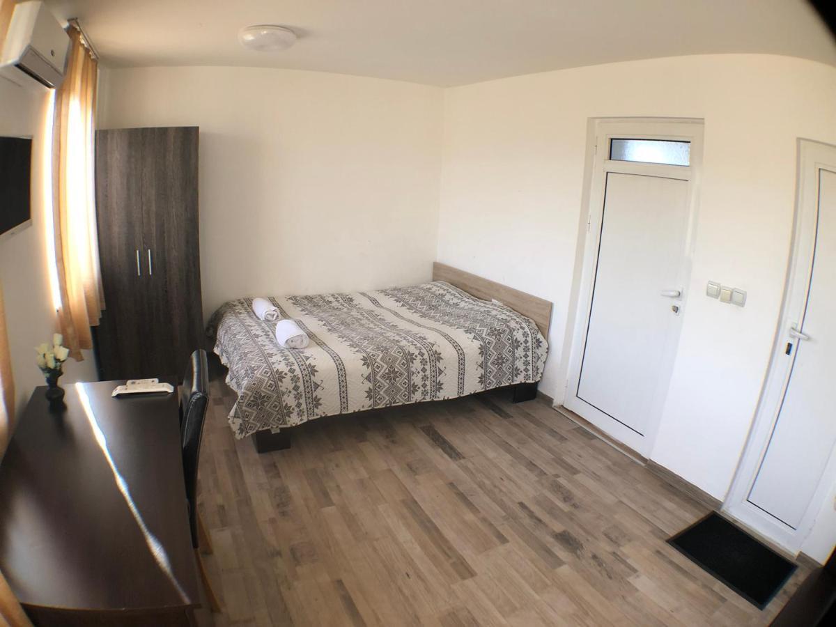 Samuil Apartments Burgas Esterno foto