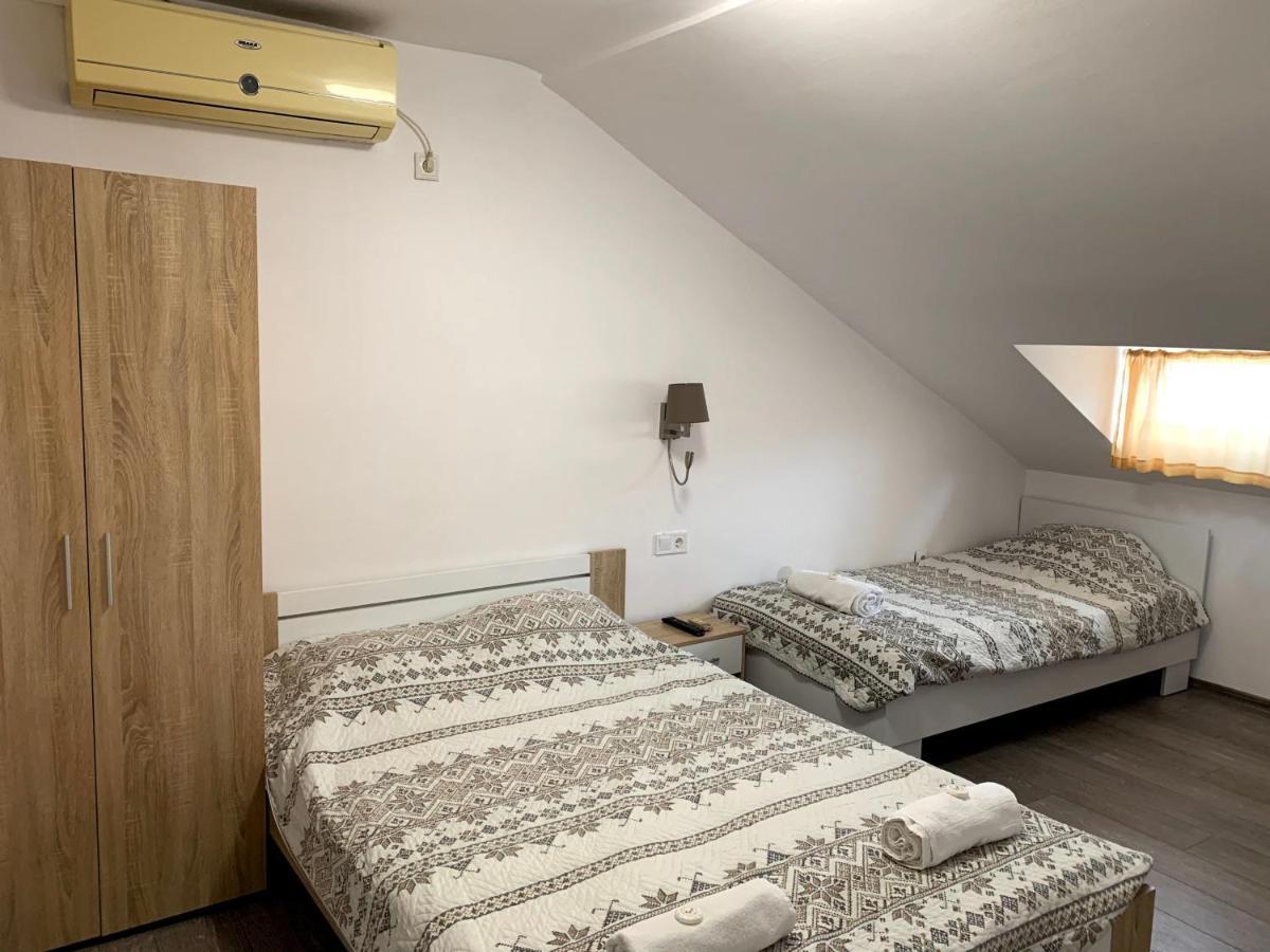Samuil Apartments Burgas Esterno foto
